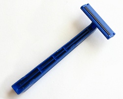 How many times can you use a shop disposable razor