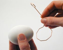 Wire egg dipper